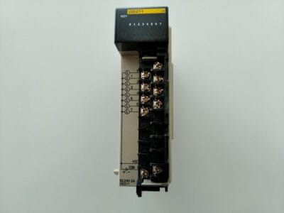 OMRON CQM1-OD211(USADO)