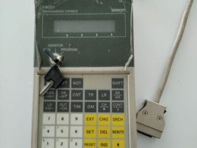 Consola de programación CQM1-PRO01-E (USADO)