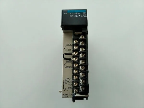 OMRON CQM1TC001 2 LAZOS TEMP. (USADO)
